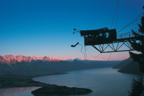 Ledge Bungy 5