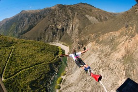 Nevis Bungy 4