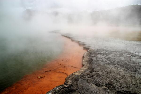 Experience Rotorua's Wai-O-Tapu Thermal Wonderland